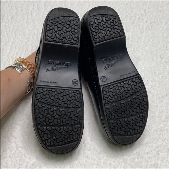 Black Dansko Clogs Size 38/8 - Picture 4 of 9